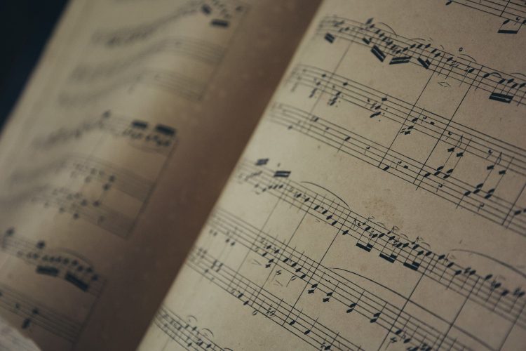 Best AI Tools for Writing Song Lyrics in 2025